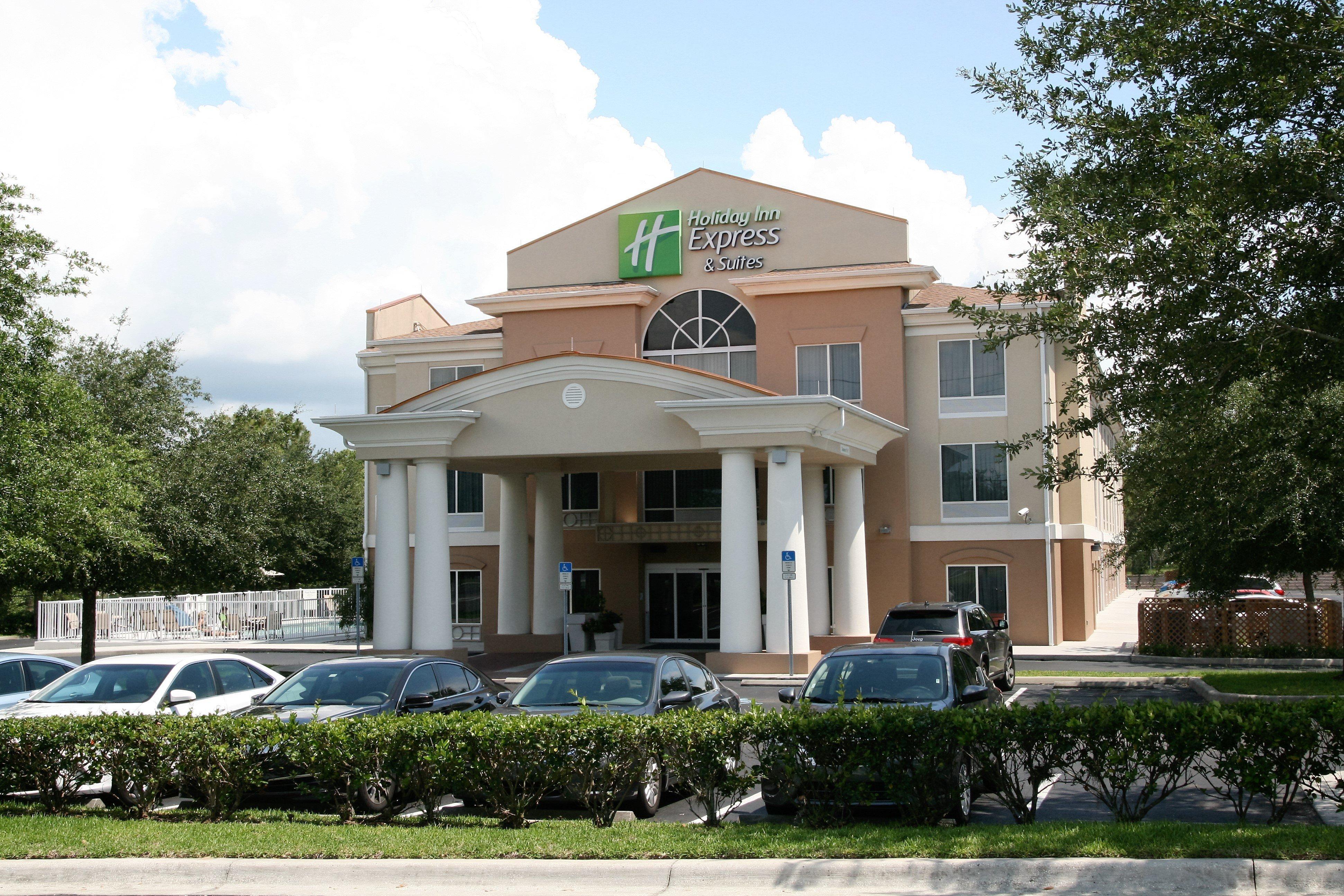 Holiday Inn Express Hotel & Suites Brooksville West, An Ihg Hotel Exterior photo